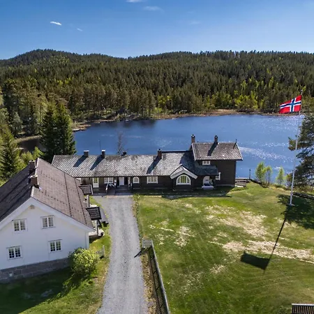 Ferieanlegg Kvitehuset - 60 Min Fra Osl - - Innsjø Fallet
